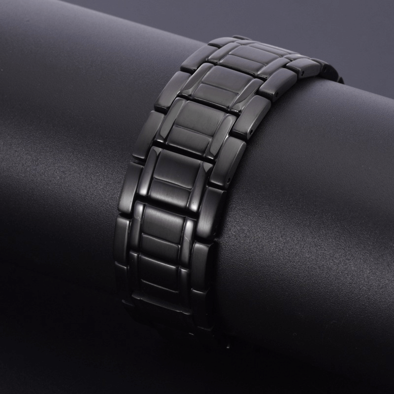 bracelet for men magnetic in black