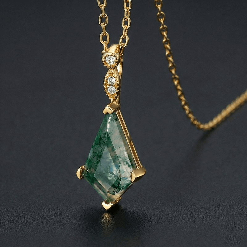 Moss Agate Necklace in Gold