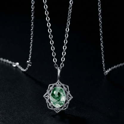 Moss Agate Necklace Green